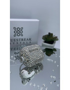 Bienvenue chez Criss Crystal – L’Art du Bracelet Incrusté de Crystaux